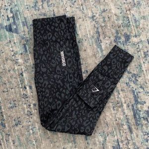 Gymshark Adapt Animal Seamless Leggings. Grey and Black. Size M. Gently Worn.